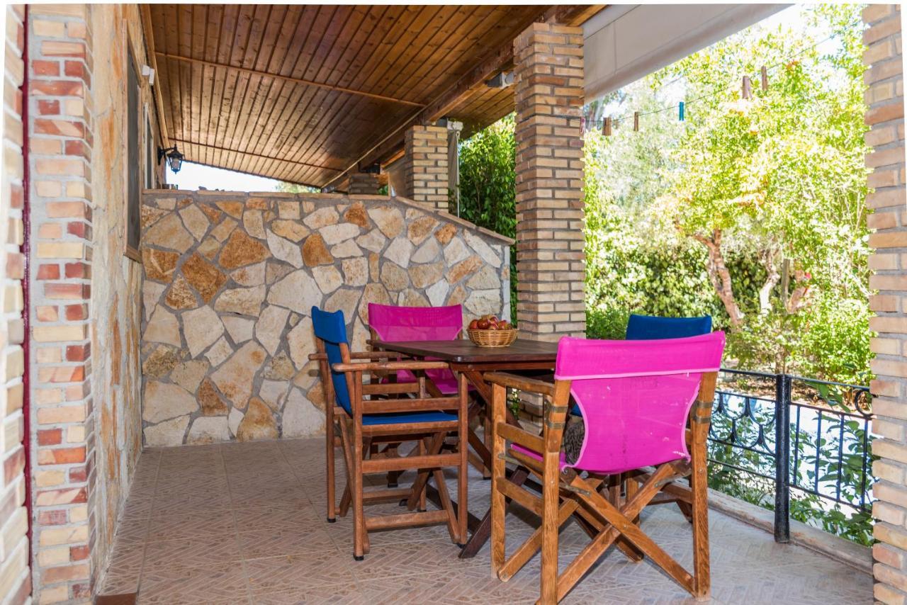 Artemis Vassilikos Aparthotel วาซิลิคอส ภายนอก รูปภาพ