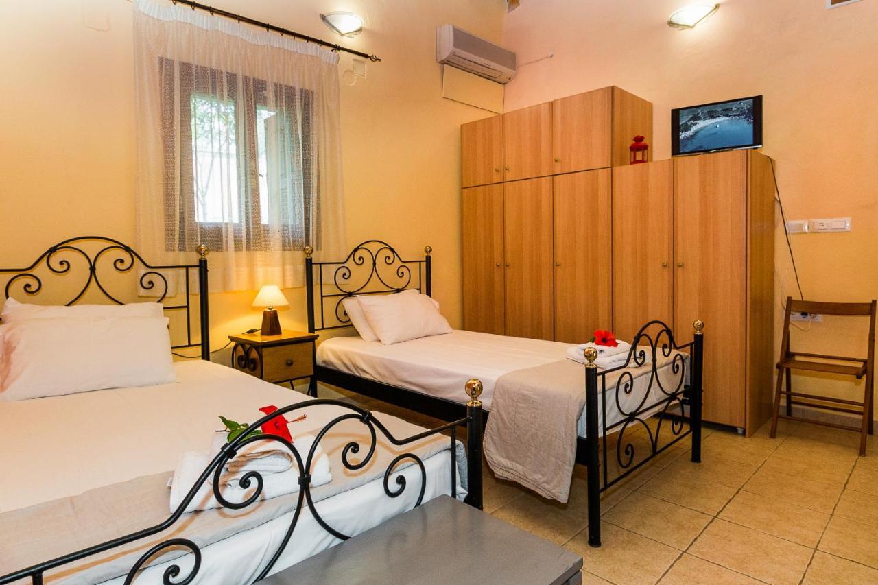 Artemis Vassilikos Aparthotel วาซิลิคอส ภายนอก รูปภาพ
