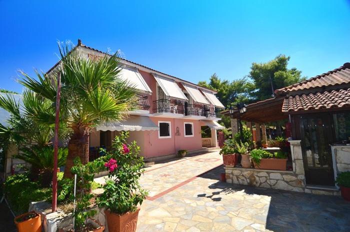 Artemis Vassilikos Aparthotel วาซิลิคอส ภายนอก รูปภาพ