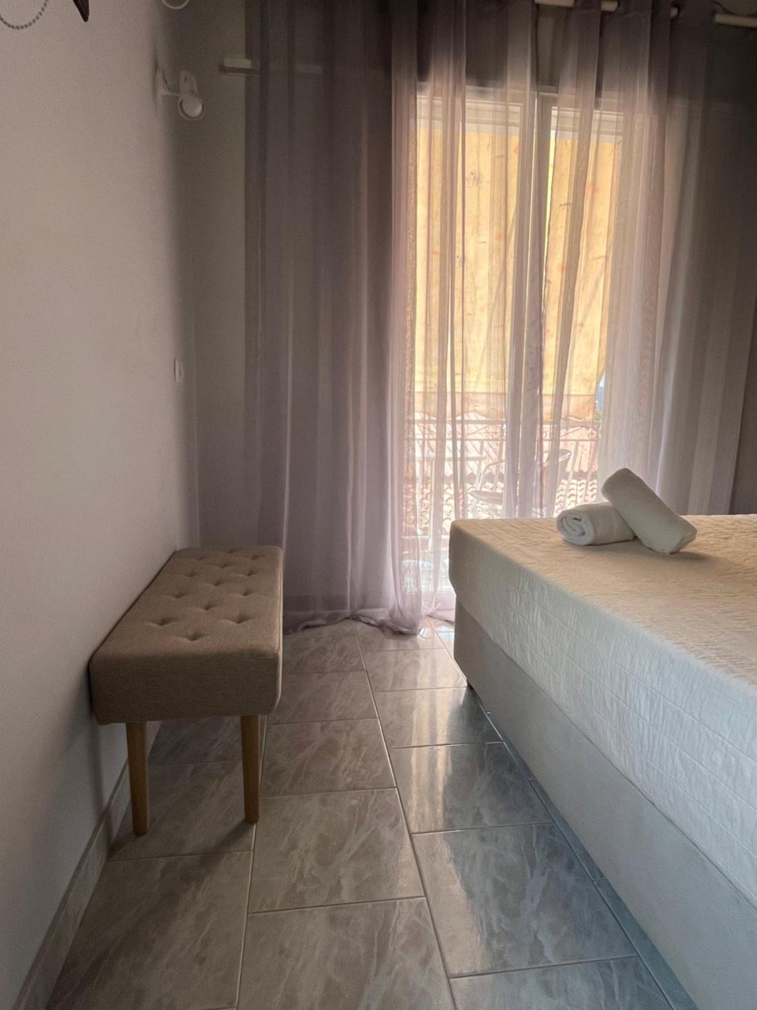 Artemis Vassilikos Aparthotel วาซิลิคอส ภายนอก รูปภาพ