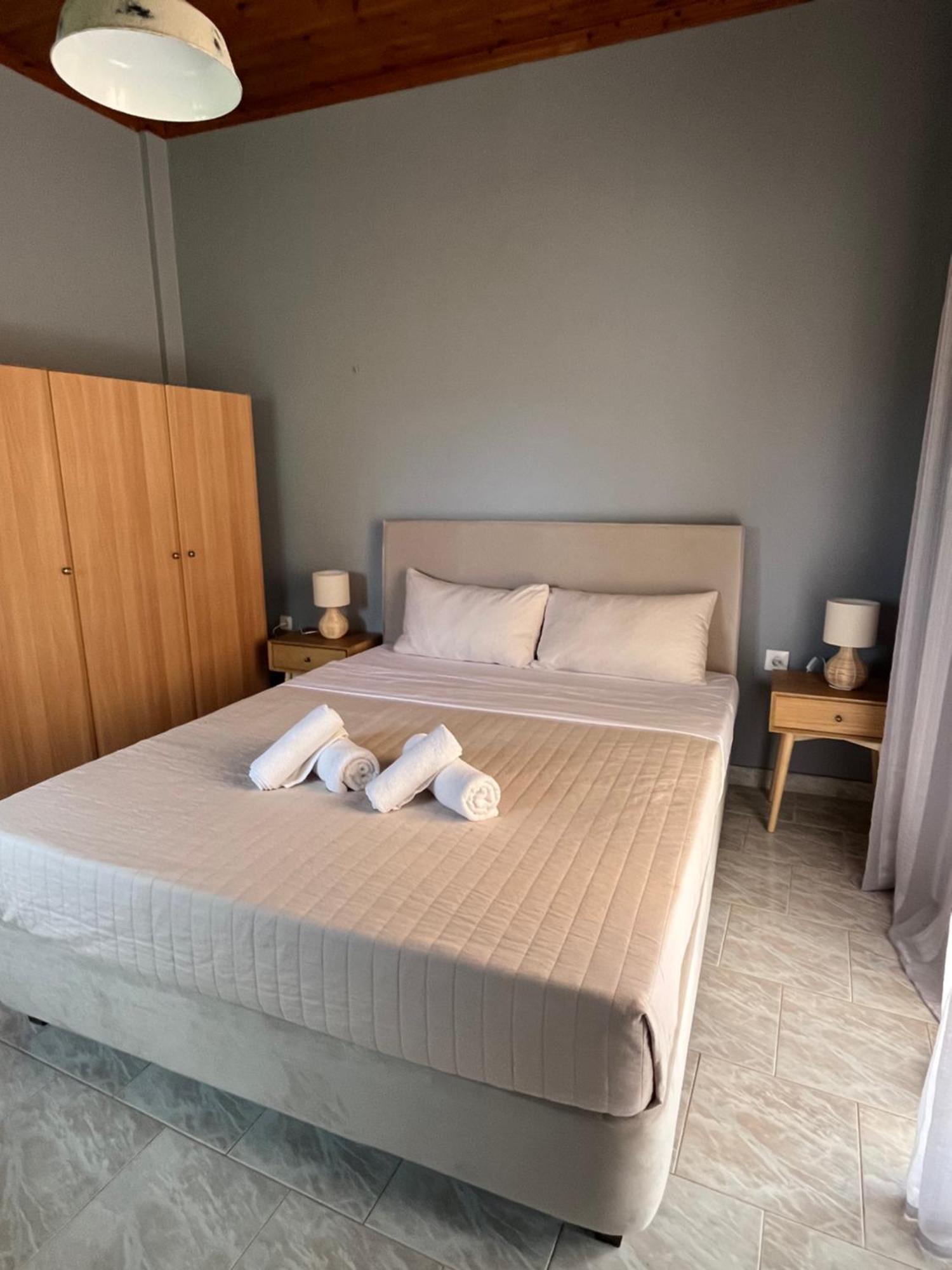 Artemis Vassilikos Aparthotel วาซิลิคอส ภายนอก รูปภาพ