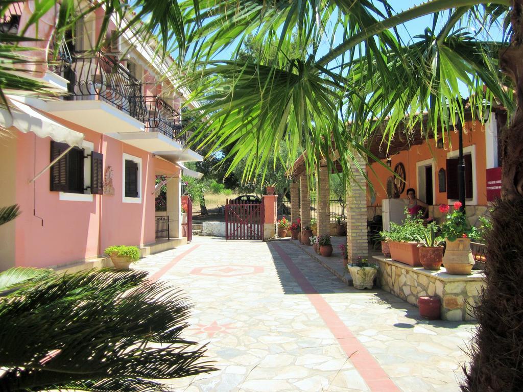Artemis Vassilikos Aparthotel วาซิลิคอส ภายนอก รูปภาพ